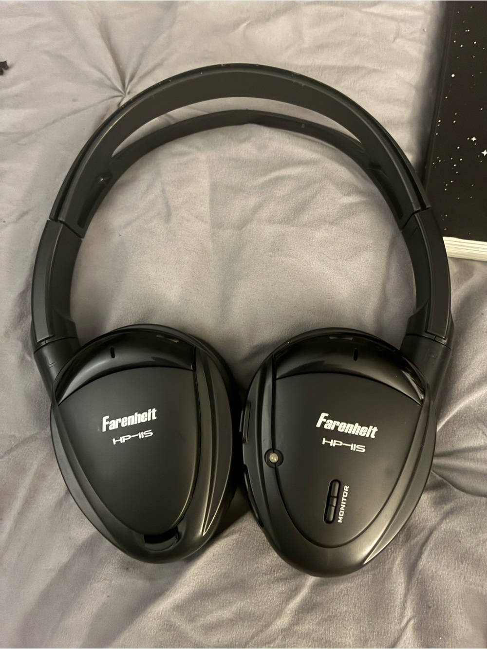 Fahrenheit Black Over-Ear Wireless Headphones